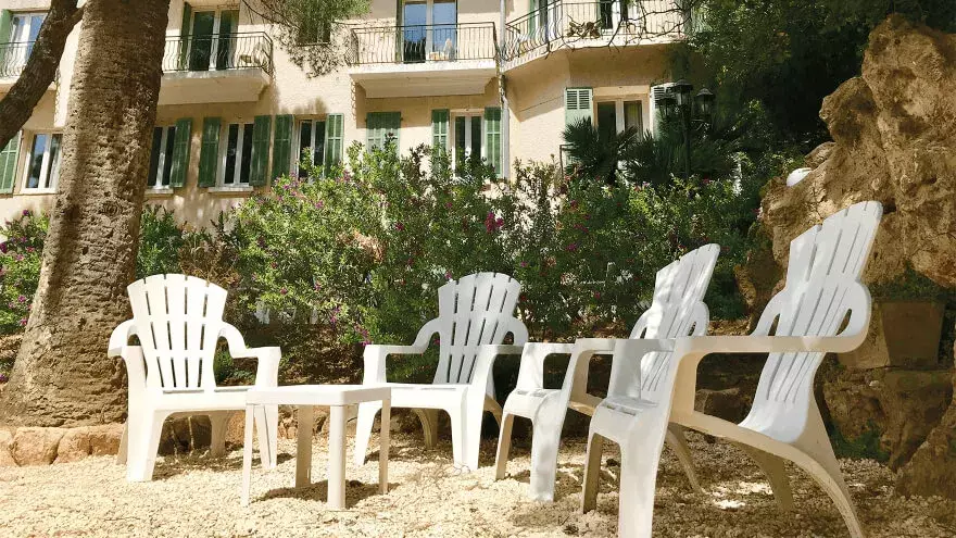 Espace détente avec vue sur la mer