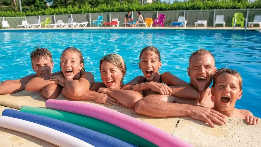 Vacances en famille en Dordogne avec VTF