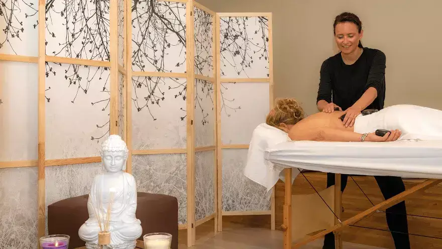 VTF Les Karellis Massage