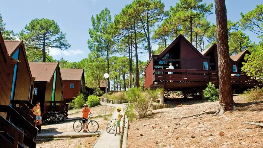 Chalets du VTF Les Bruyères à Carcans