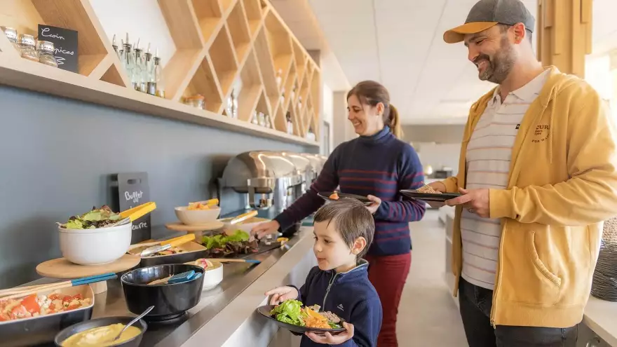 Famille en pension complète