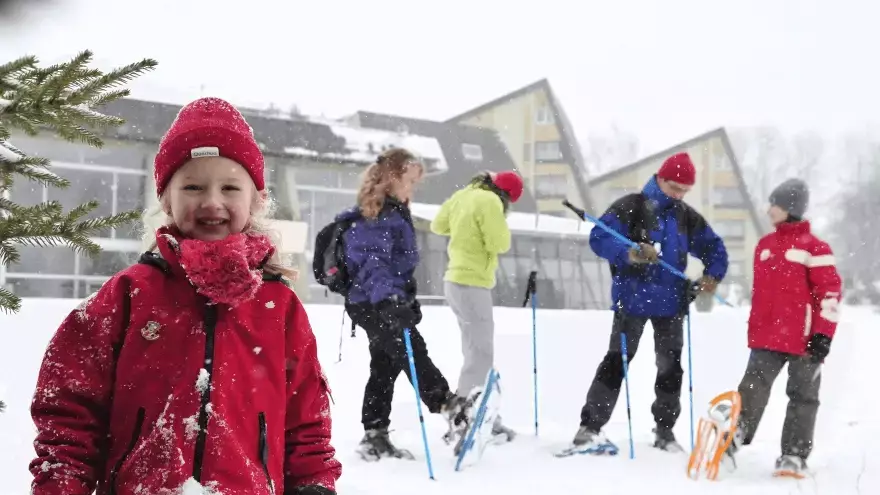 Départ rando raquettes à neige