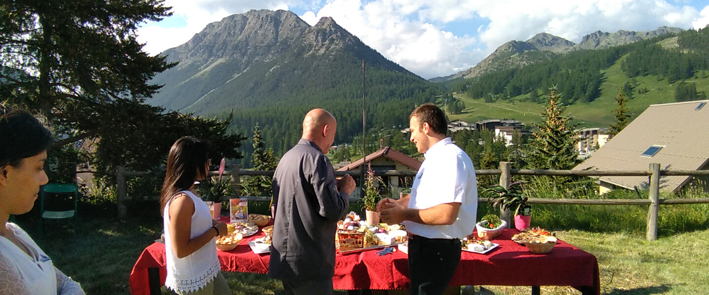 meeting and discovering the regions